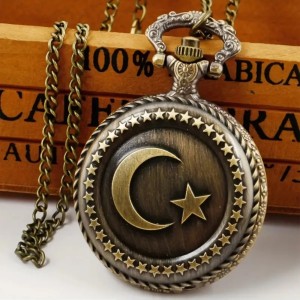 Türk Bayrağı Tasarımlı Köstekli Saat