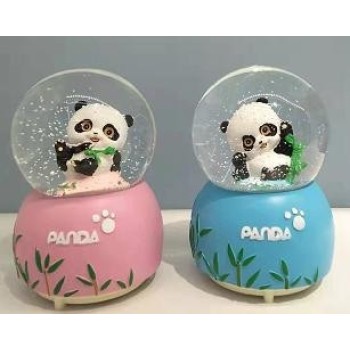 Sevimli Panda Işıklı Müzikli Orta Boy Kar Küresi