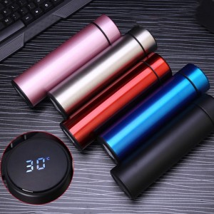 Sıcaklık Göstergeli Termos 500Ml Siyah