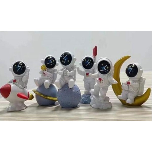 Uzay Temalı Astronot 6 Lı Set Biblo