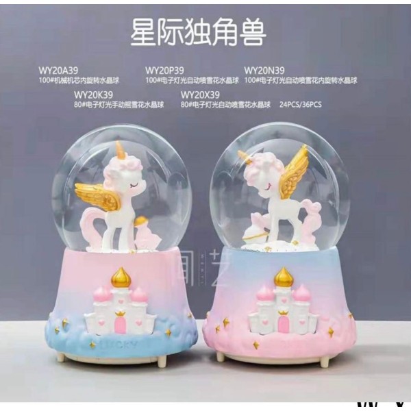 Yavru Unicorn Temalı Işıklı Müzikli Orta Boy Kar Küresi