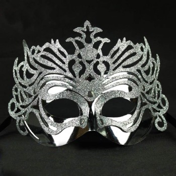 Metalik Gümüş Renk Masquerade Kelebek Simli Parti Maskesi 23X14 C..