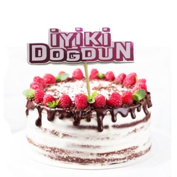 Pembe Renk İyiki Doğdun Yazılı Kürdan Süsü 2 Adet 8X8 Cm