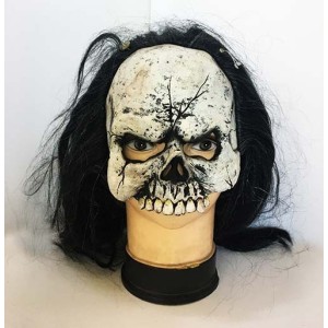 Uzun Siyah Saçlı Korkunç Kafatası Dişli Lateks Maske