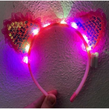 Kenarları Dantelli Pembe Pullu Payetli Led Işıklı Kedi Kulak Taç ..