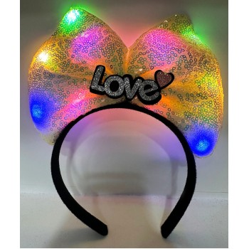 Led Işıklı 3 Farklı Fonksiyonda Yanan Gümüş Love Yazılı Sarı Fiyo..